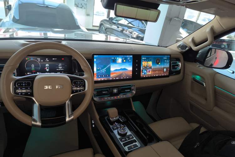 Used  BJ60 Leiting 2024 Magic Electric Drive Advanced Version 5 Seats
