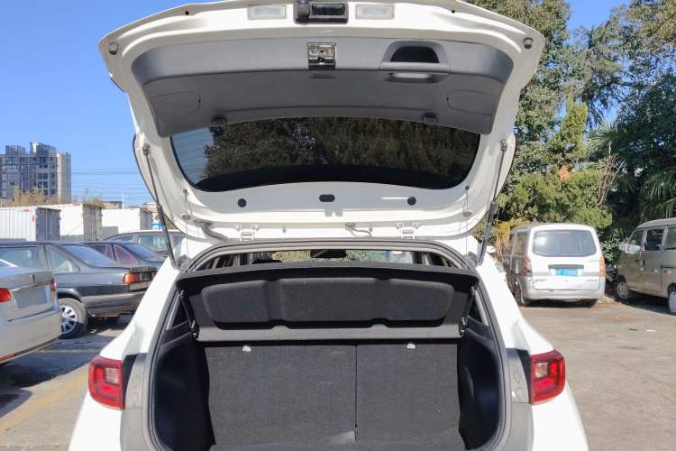 Used Kia kx1 Stonic 2019 1.4L Automatic Sport Edition China VI
