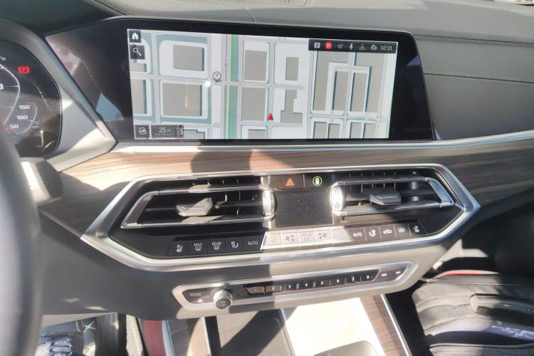 Used BMW X5 2022 Restyled xDrive 40Li M Sport Package