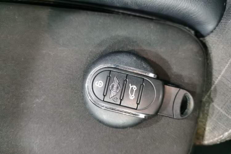 Used  MINI 2018 1.5T COOPER Classic Edition