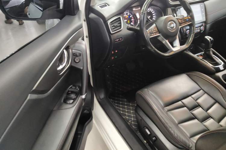 Used Nissan Qashqai 2021 2.0L CVT Flagship Edition
