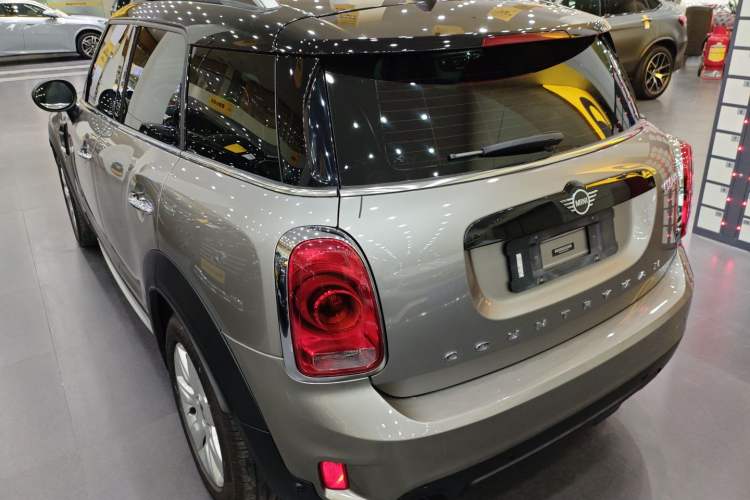 Used  Countryman 2018 1.5T COOPER Special Edition
