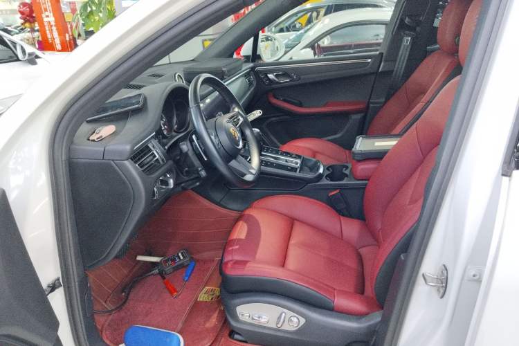 Used Porsche Macan 2022 Macan 2.0T
