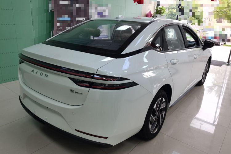 Used AION S Plus 