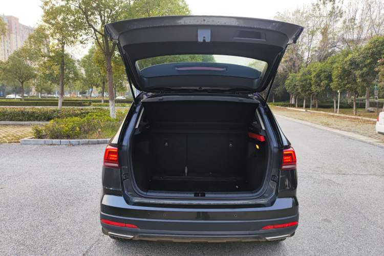 Used Volkswagen Tharu 2021 280TSI Two-Wheel Drive Comfort Edition
