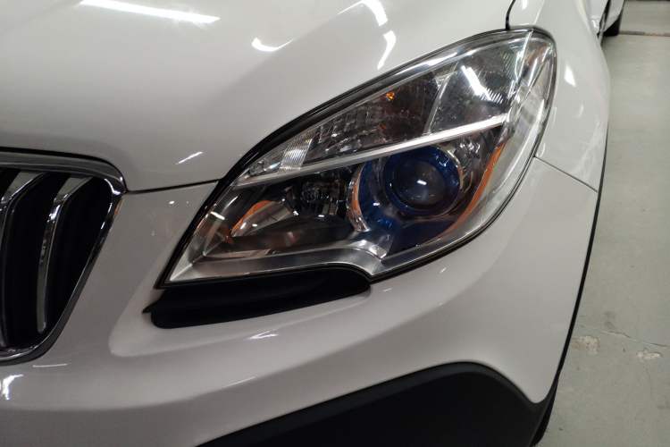 Used Buick Encore 2015 1.4T Automatic Two-Wheel Drive Urban Elite Version