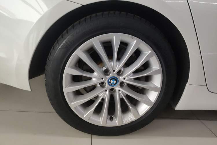 Used BMW 5 Series New Energy 2019 Updated Version 530Le Luxury Package
