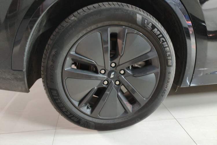 Used Li Auto L8 2024 PRO Model
