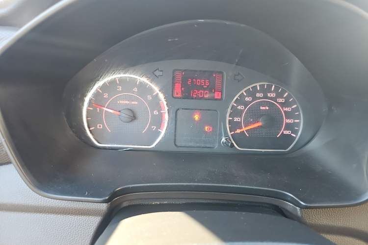 Used Wuling Hongguang V 2022 1.5L Jingqu Edition Electric-Assist LAR
