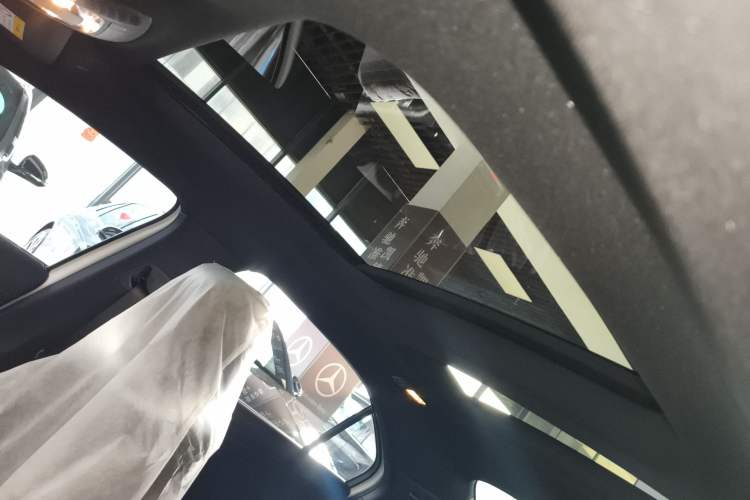 Used Mercedes-Benz A-Class 2025 A 200 L Fashion Model
