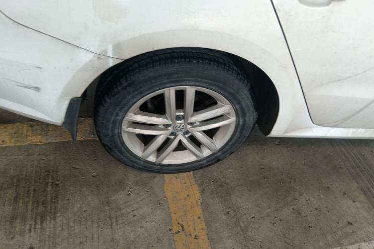 Used Volkswagen Gran Lavida 2015 1.6L Automatic Comfort Edition