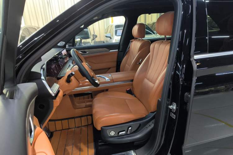 Used Wey Lanshan 2023 Four-Wheel Drive Ultra-Long Range Version
