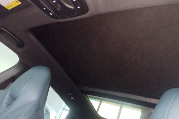 Used MG 7 2023 2.0T Automatic Trophy+ Ignition Glory Edition
