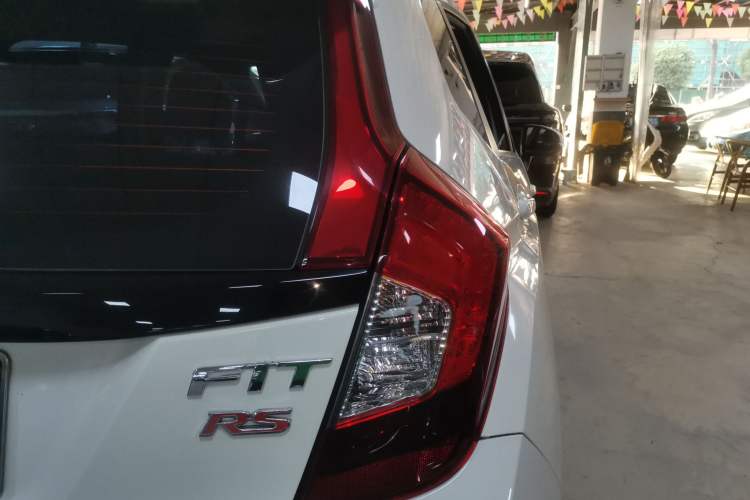 Used Honda Fit 2018 1.5L CVT Comfort Version
