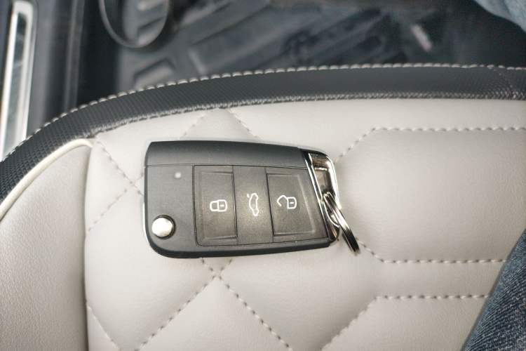 Used Volkswagen Tayron 2023 Revised Version 380TSI All-Wheel Drive R-Line High-Energy Edition