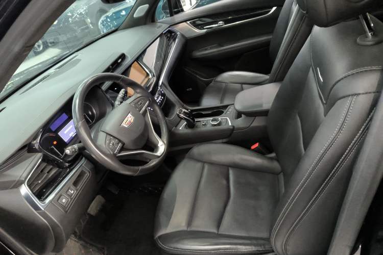 Used Cadillac XT6 2022 2.0T Six-Seater Four-Wheel Drive Luxury Version
