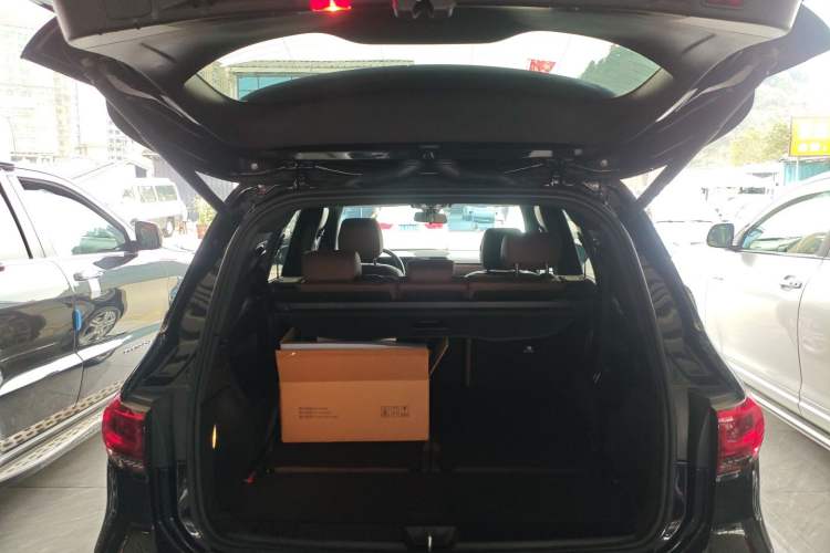 Used Mercedes-Benz GLB 2022 Second Facelift GLB 200 Fashion Edition