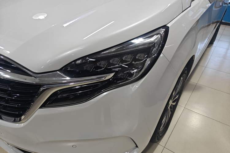 Used Buick GL8 2020 ES Land Cruiser 653T Luxury Edition
