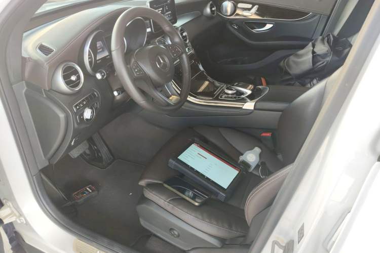 Used Mercedes-Benz GLC 2016 GLC 260 4MATIC Luxury Model
