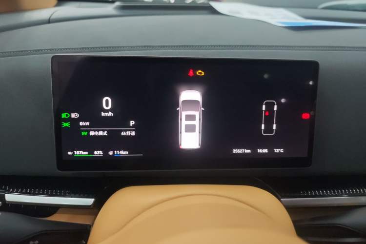 Used VOYAH Dream 2025 PHEV Four-Wheel-Drive Flagship Kunpeng Edition