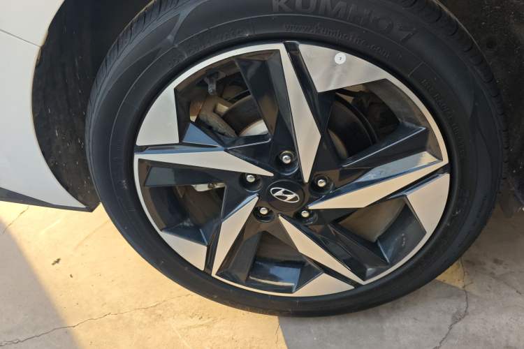 Used Hyundai Elantra 2022 1.5L CVT GLX Elite Edition
