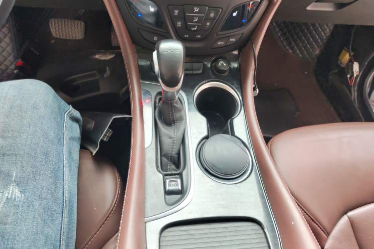 Used Buick Envision 2021 532T Two-Wheel-Drive Elite Version
