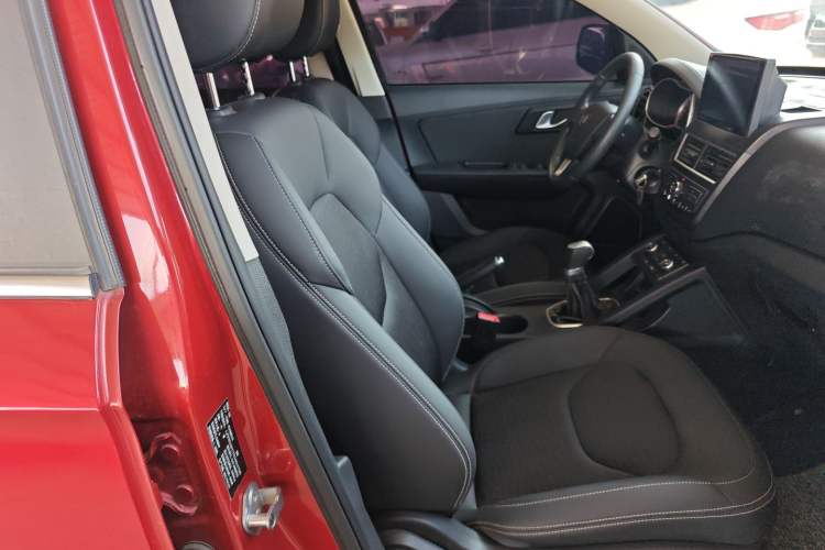 Used Bestune X40 2017 1.6L Manual Comfort Model