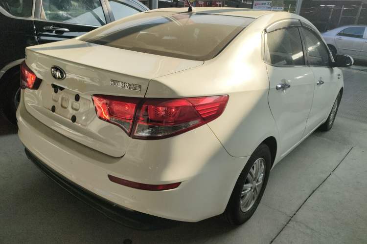 Used Kia K2 2015 Sedan 1.4L Automatic GLS
