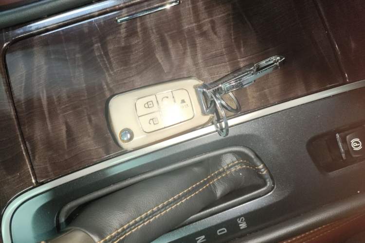 Used Buick LaCrosse 2014 2.0T SIDI Elite Tech Version
