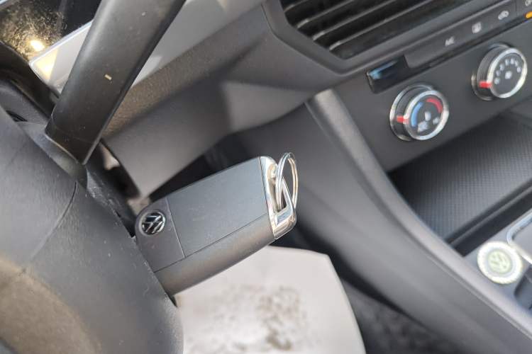 Used Volkswagen Bora 2021 1.5L Automatic Fashionable Smart Connectivity Version
