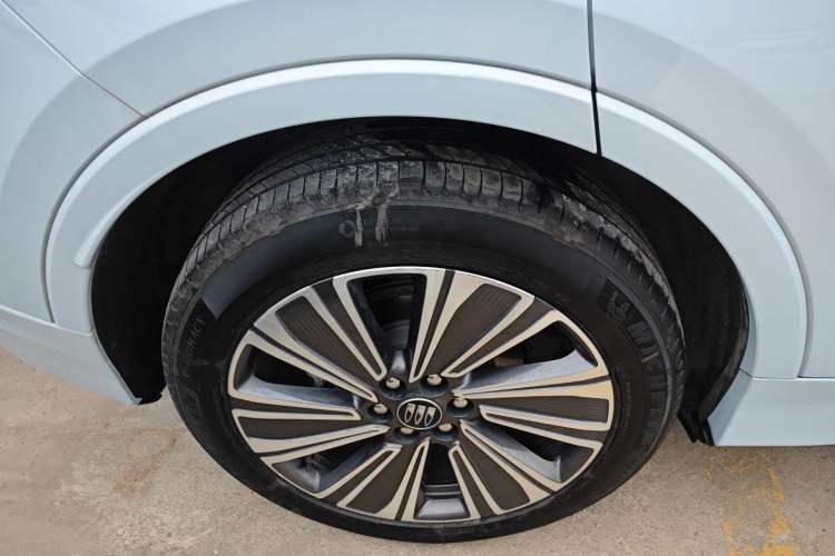 Used Buick E5 2023 Premium Long-Range Version
