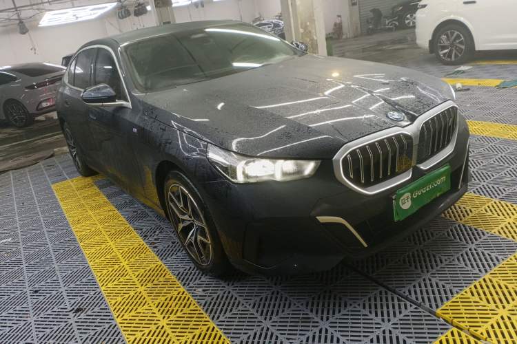 Used BMW i5 2024 eDrive 35L M Sport Package
