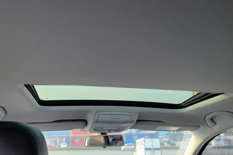 Used Volkswagen Passat 2017 330TSI DSG Luxury Edition
