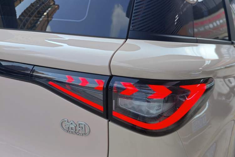 Used Cowin October 2023 301km Zhi Feng Edition
