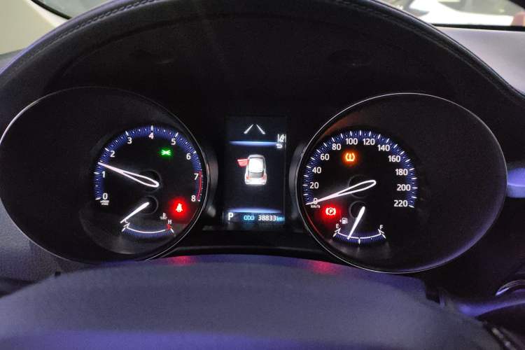 Used Toyota IZOA 2022 2.0L Yixing Version
