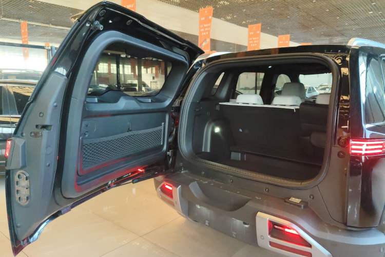 Used  Titanium 3 2025 501 km Range Rear-Wheel Drive Intelligent Driving Pro Version