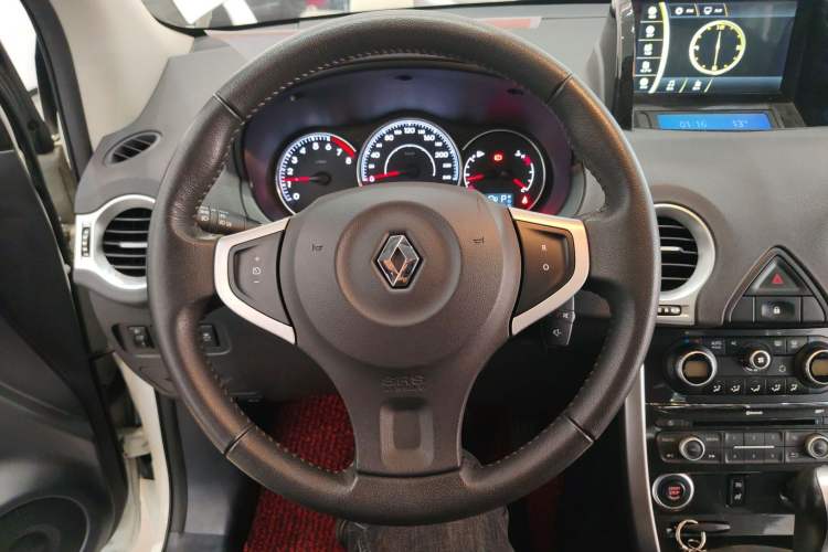 Used Renault Koleos 2014 2.5L Two-Wheel-Drive Urban Edition
