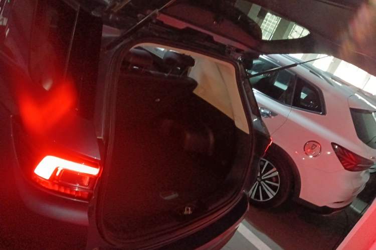 Used Changan CS55 2017 1.5T Automatic Colorful Edition
