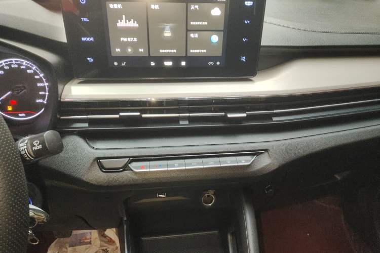 Used Geely Auto Vision X3 2021 PRO 1.5L Manual Elite Model
