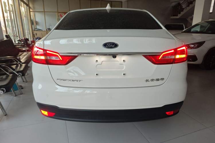 Used Ford Escort 2019 Revised Version 1.5L Automatic Enjoyment Type China VI Standard