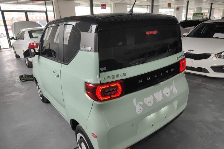 Used Wuling Hongguang MINIEV 2022 Macaron Premium Model – Lithium Iron Phosphate
