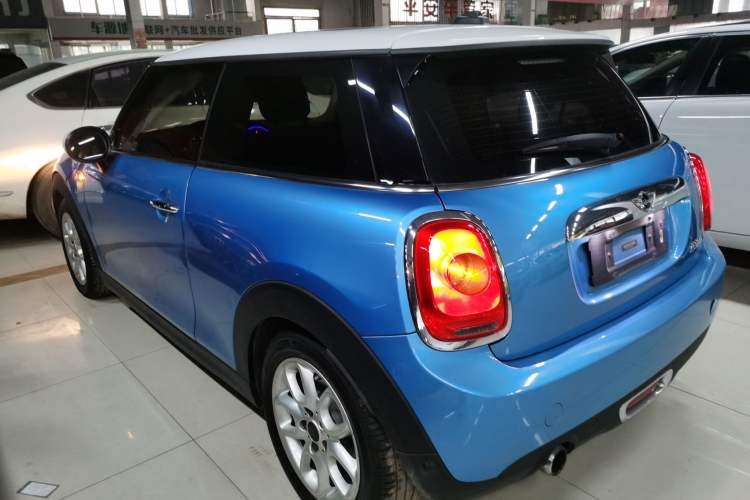 Used  MINI 2014 1.5T COOPER Fun
