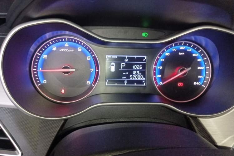 Used Geely Auto Vision 2019 Upgraded Model 1.5L CVT Luxury Version China VI Standard
