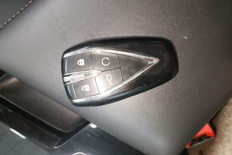 Used Changan Eado 2023 Changan Edition PLUS Blue Whale NE 1.4T GDI DCT Prestige Version
