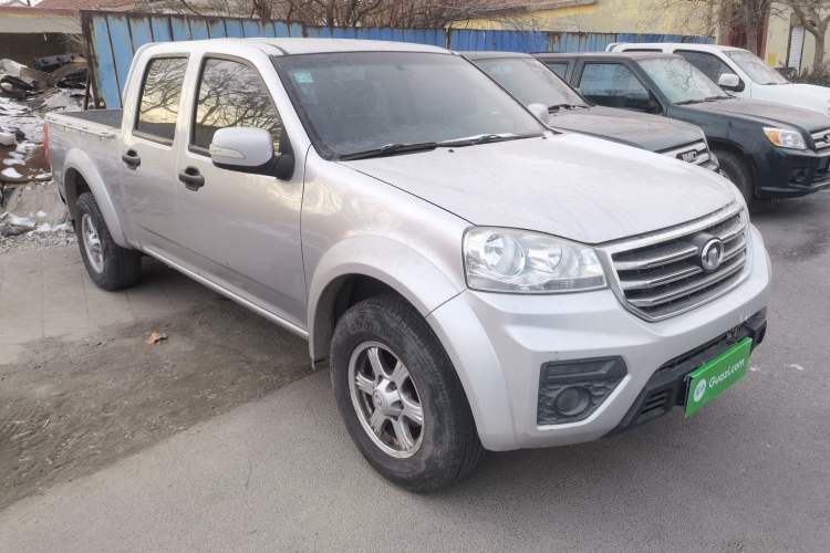 Used Great Wall Wingle 5 2017 2.0T European Version Diesel Two-Wheel Drive Advanced Large Double-Cab GW4D20E