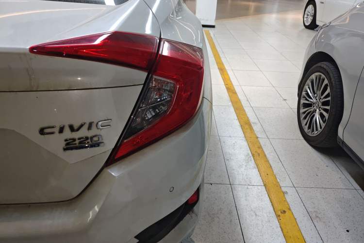 Used Honda Civic 2016 220TURBO CVT Prestige Edition