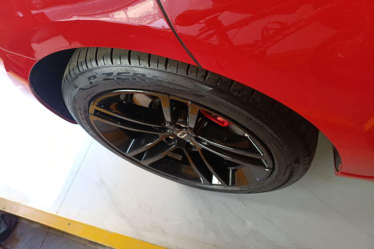 Used Hima AITO M5 2025 Extended-Range Ultra All-Wheel-Drive Version
