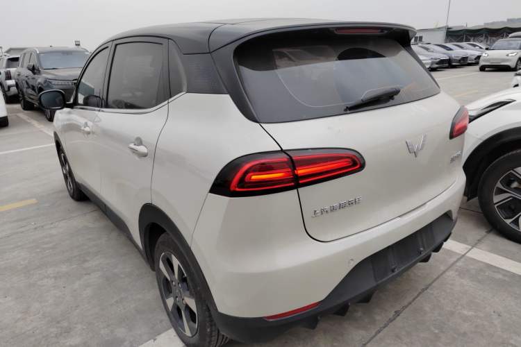 Used Wuling Bingo PLUS 2024 330 km Range Five-Seater Version