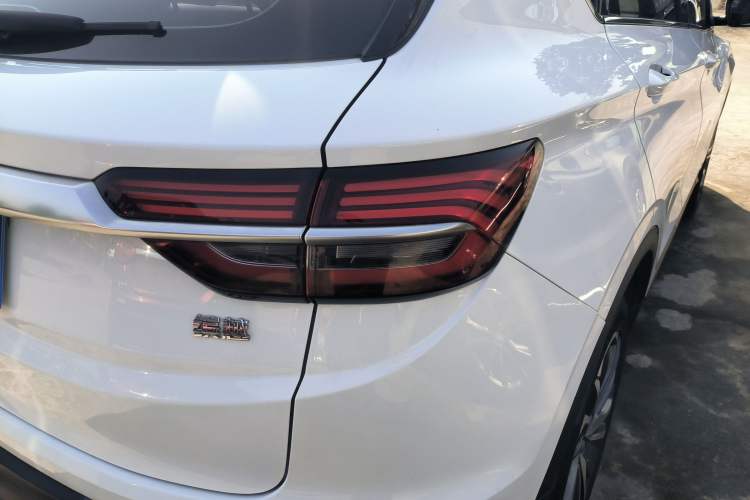 Used Geely Auto Coolray 2019 Sport Model 260T DCT Patrol China V Standard