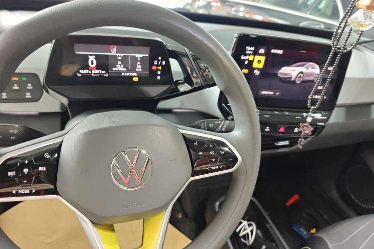 Used Volkswagen ID.3 2023 Pure Smart Edition
